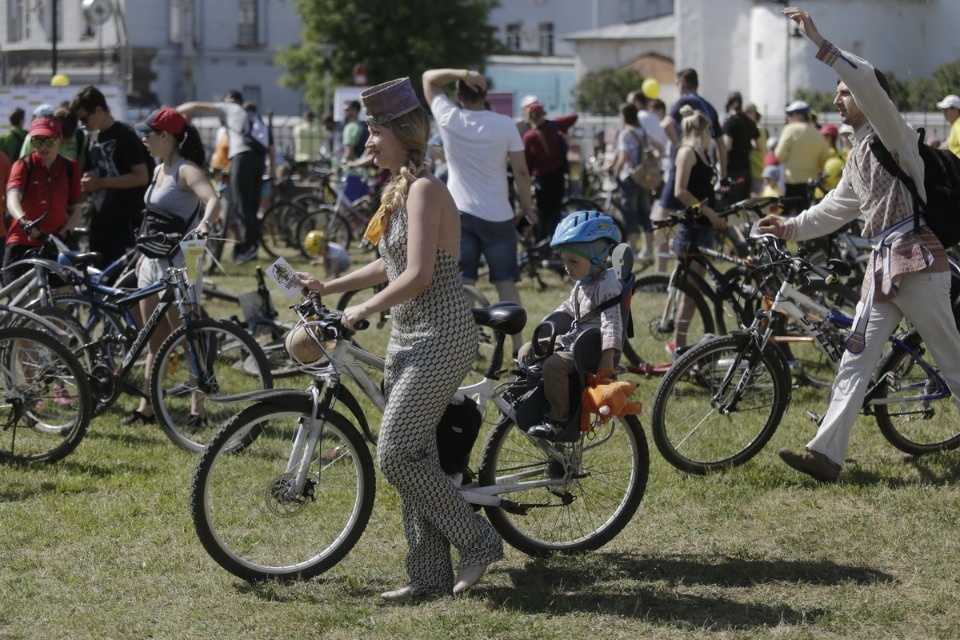 По улицам города проехал второй Псковский велопарад