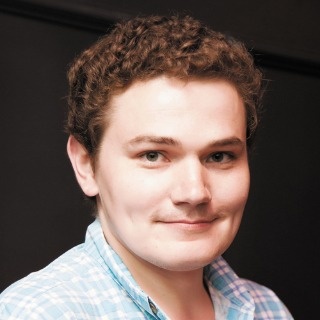 Вишенка на торте