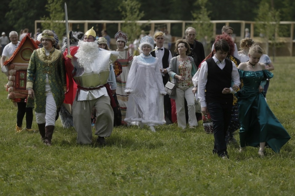 Всероссийский Пушкинский праздник поэзии Всероссийский Пушкинский праздник поэзии