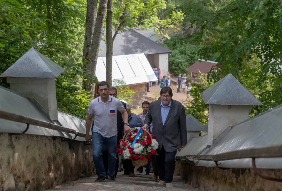 Всероссийский Пушкинский праздник поэзии Всероссийский Пушкинский праздник поэзии