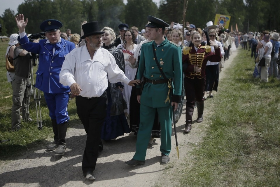 Всероссийский Пушкинский праздник поэзии Всероссийский Пушкинский праздник поэзии