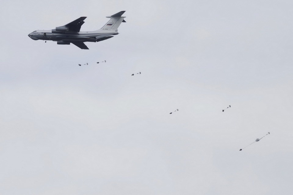 Тактические учения 76-й десантно-штурмовой дивизии. Тактические учения 76-й десантно-штурмовой дивизии.