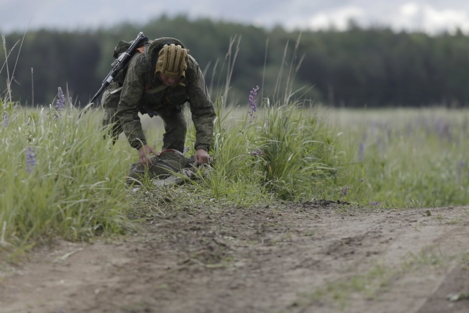 Тактические учения 76-й десантно-штурмовой дивизии. Тактические учения 76-й десантно-штурмовой дивизии.