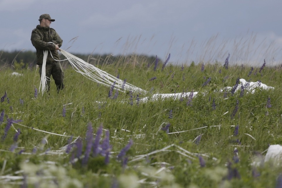 Тактические учения 76-й десантно-штурмовой дивизии. Тактические учения 76-й десантно-штурмовой дивизии.