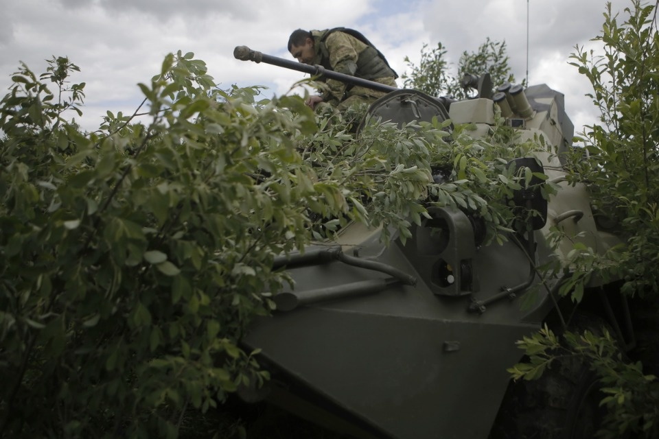 На учениях в Печорском районе десантники уничтожили условных боевиков На учениях в Печорском районе десантники уничтожили условных боевиков