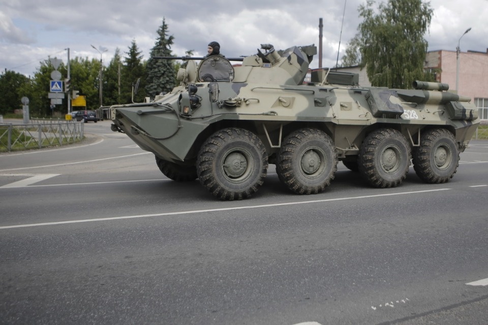 На учениях в Печорском районе десантники уничтожили условных боевиков На учениях в Печорском районе десантники уничтожили условных боевиков
