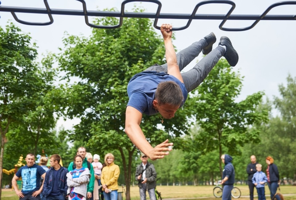Воркаутеры устроили батл за Кубок губернатора Псковской области