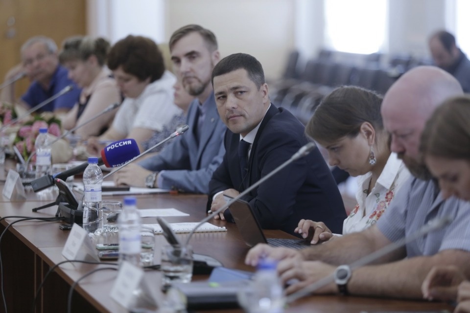 Пресс-конференции врио губернатора Псковской области Михаила Ведерникова