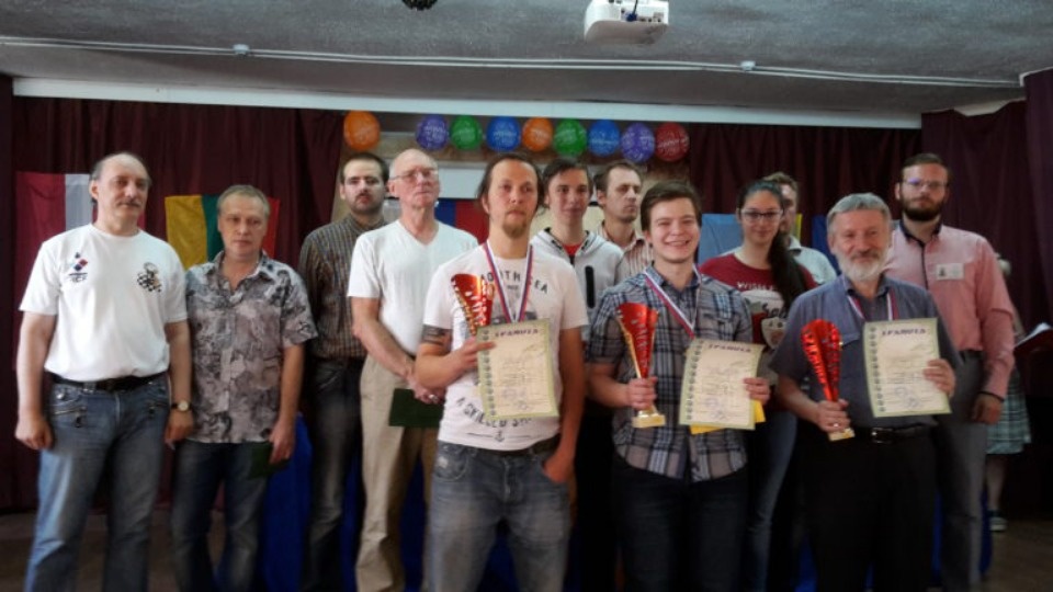 Псковские шахматисты уступили половину очка на домашнем фестивале