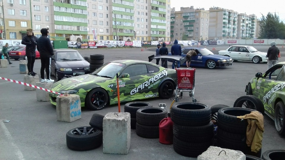 Сегодня мы с тобой дрифтуем