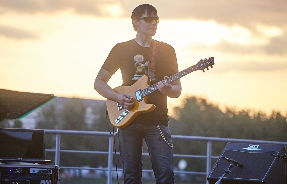 Жители Пскова с размахом отметили День города