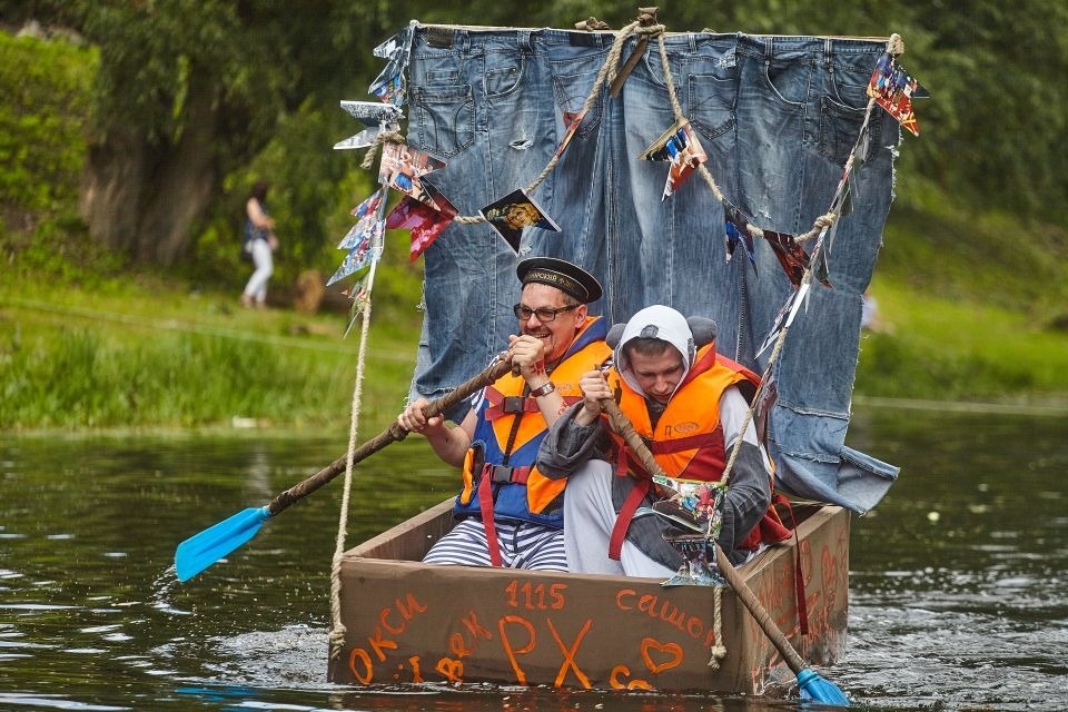 Жители Пскова с размахом отметили День города