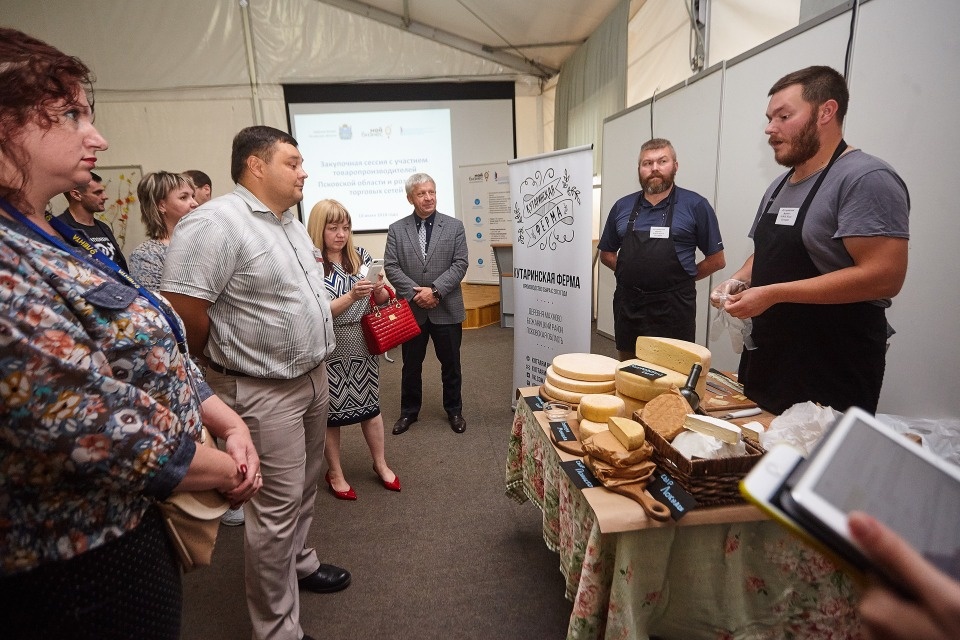 Потеснить турецкое