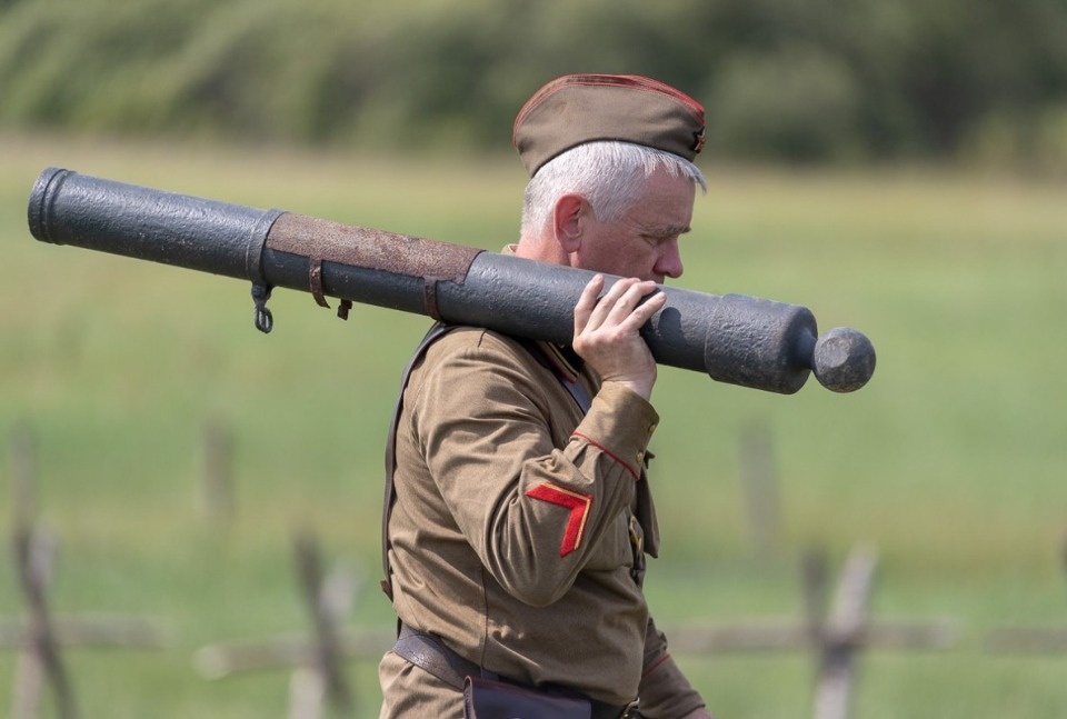 Реконструкция боя 1941 года на «Линии Сталина» Реконструкция боя 1941 года на «Линии Сталина»