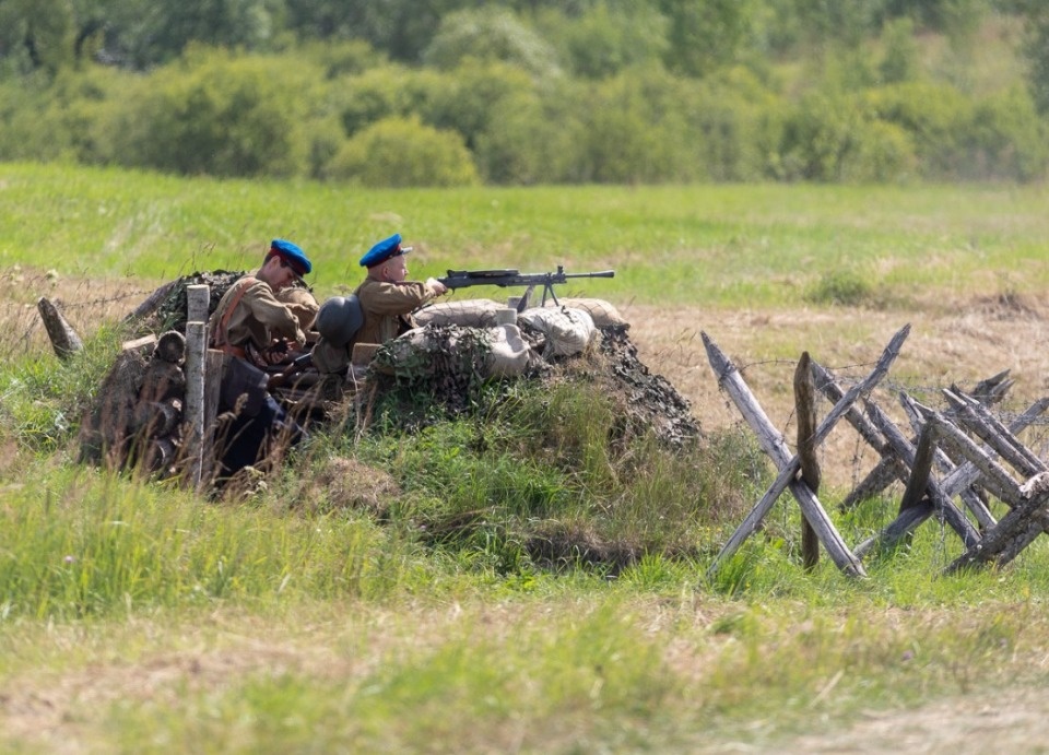 Реконструкция боя 1941 года на «Линии Сталина» Реконструкция боя 1941 года на «Линии Сталина»