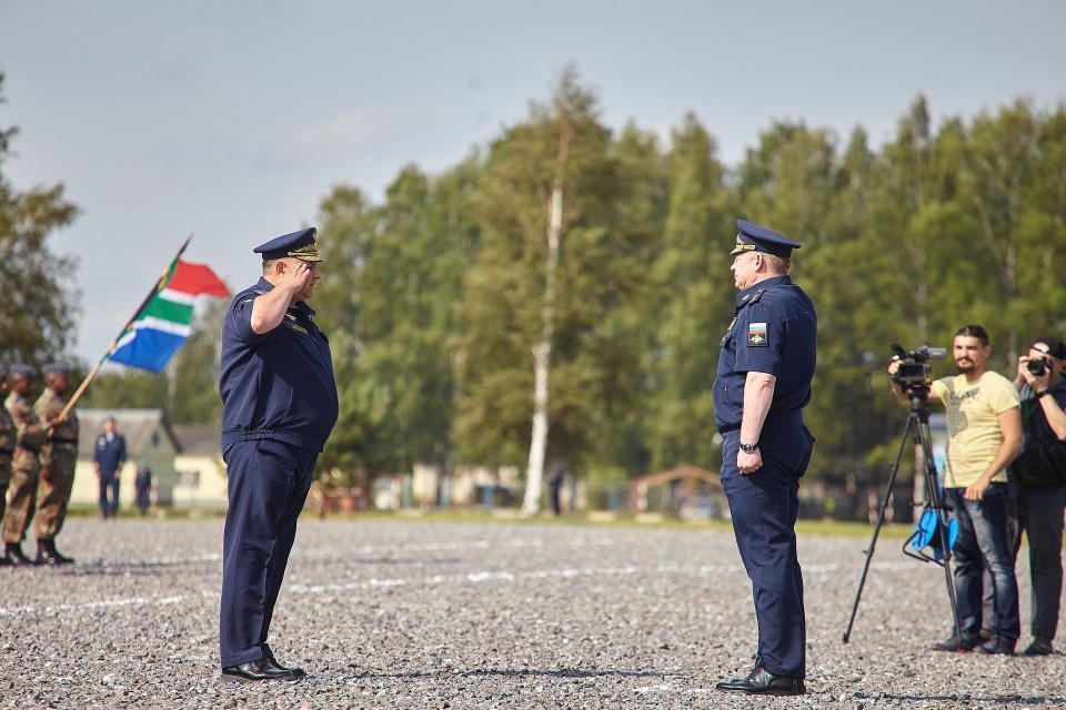 Под Псковом дали старт международному конкурсу «Десантный взвод»