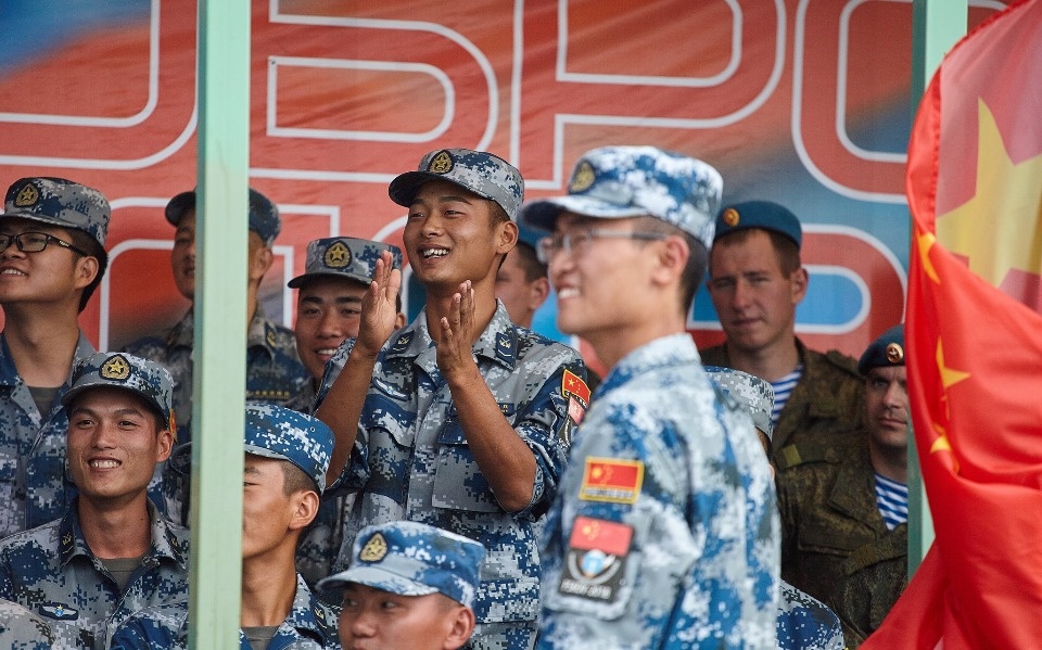 Под Псковом дали старт международному конкурсу «Десантный взвод»