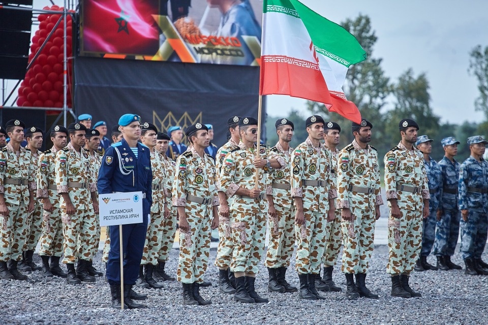 Под Псковом дали старт международному конкурсу «Десантный взвод»