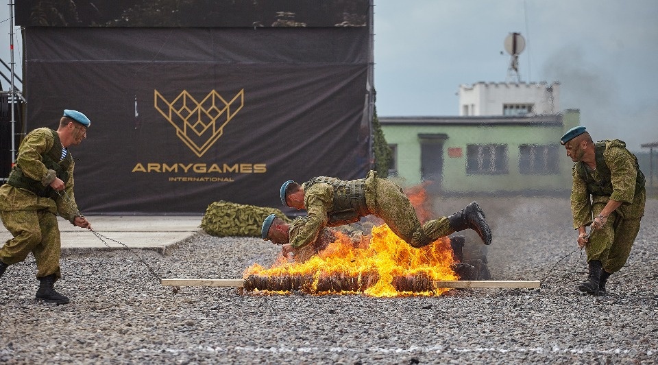 Армейские игры