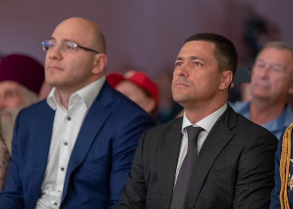 Концерт по случаю Дня Воздушно-десантных войск в Пскове Концерт по случаю Дня Воздушно-десантных войск в Пскове