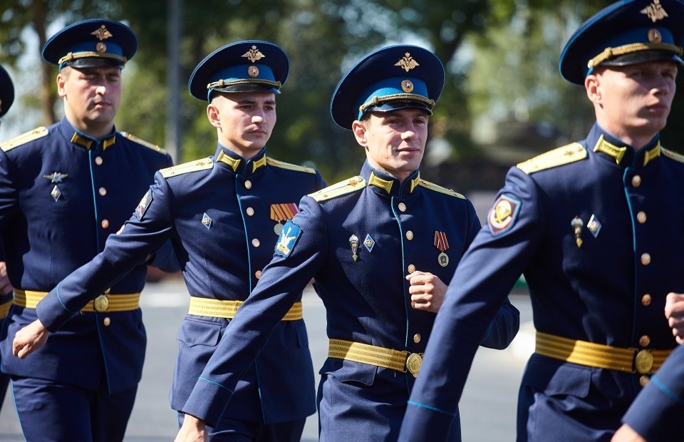 Псковские десантники отметили день ВДВ Псковские десантники отметили день ВДВ
