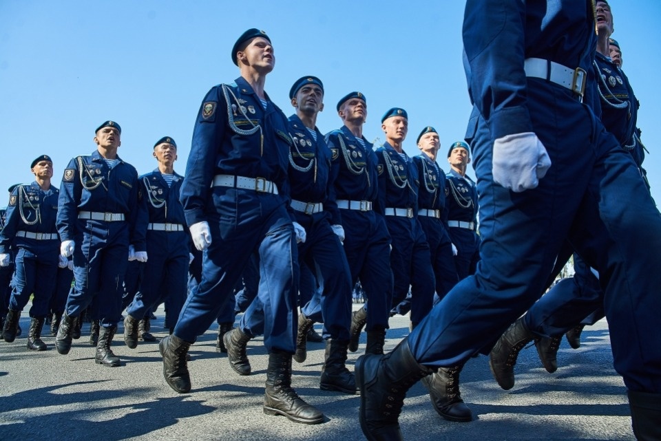 Псковские десантники отметили день ВДВ Псковские десантники отметили день ВДВ