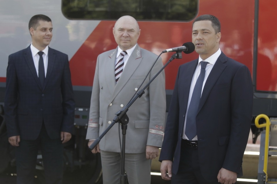 Электропоезд «Ласточка» прибыл из Санкт-Петербурга в Псков