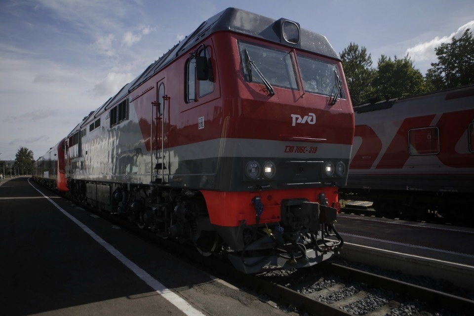 Электропоезд «Ласточка» прибыл из Санкт-Петербурга в Псков