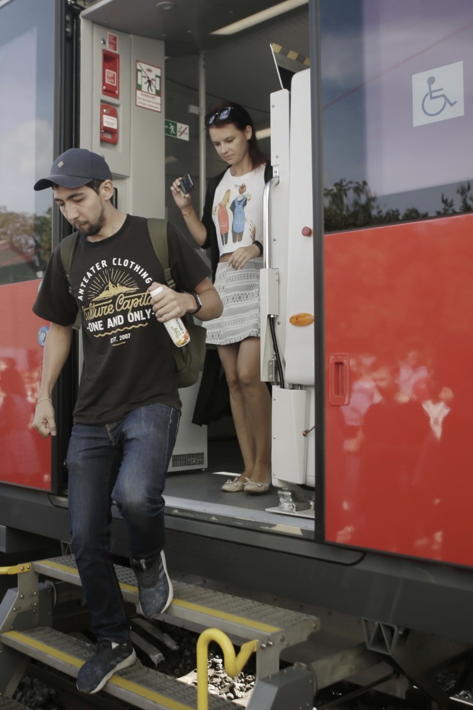 Электропоезд «Ласточка» прибыл из Санкт-Петербурга в Псков