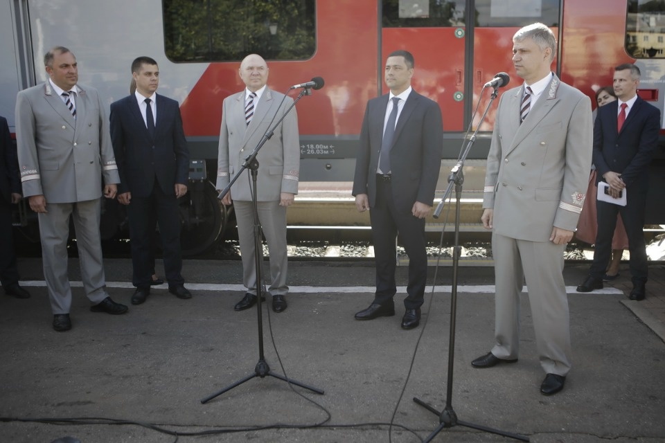 Электропоезд «Ласточка» прибыл из Санкт-Петербурга в Псков