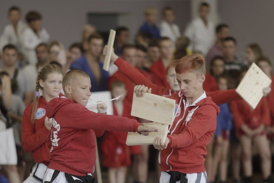 Открытие фестиваля единоборств «Земля великих побед» Открытие фестиваля единоборств «Земля великих побед»