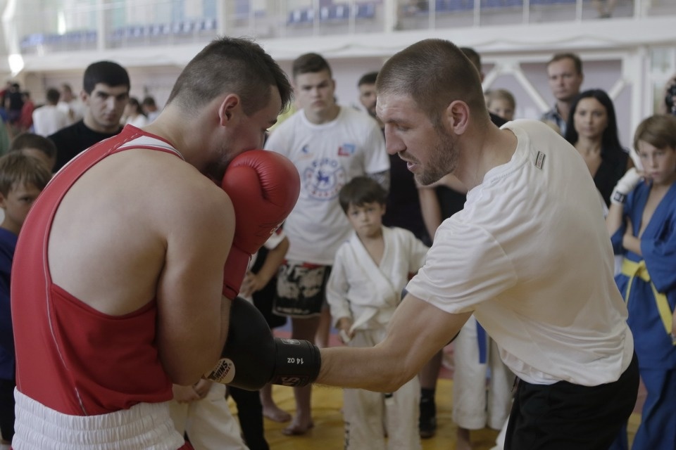 Открытие фестиваля единоборств «Земля великих побед» Открытие фестиваля единоборств «Земля великих побед»