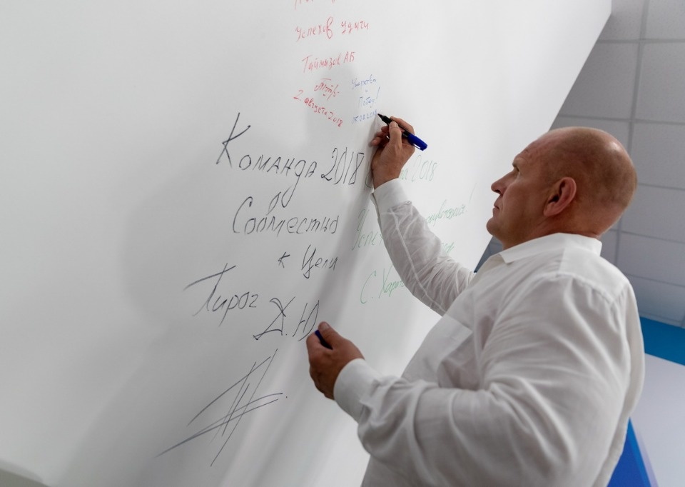 Встреча с Александром Карелиным в приемной Михаила Ведерникова