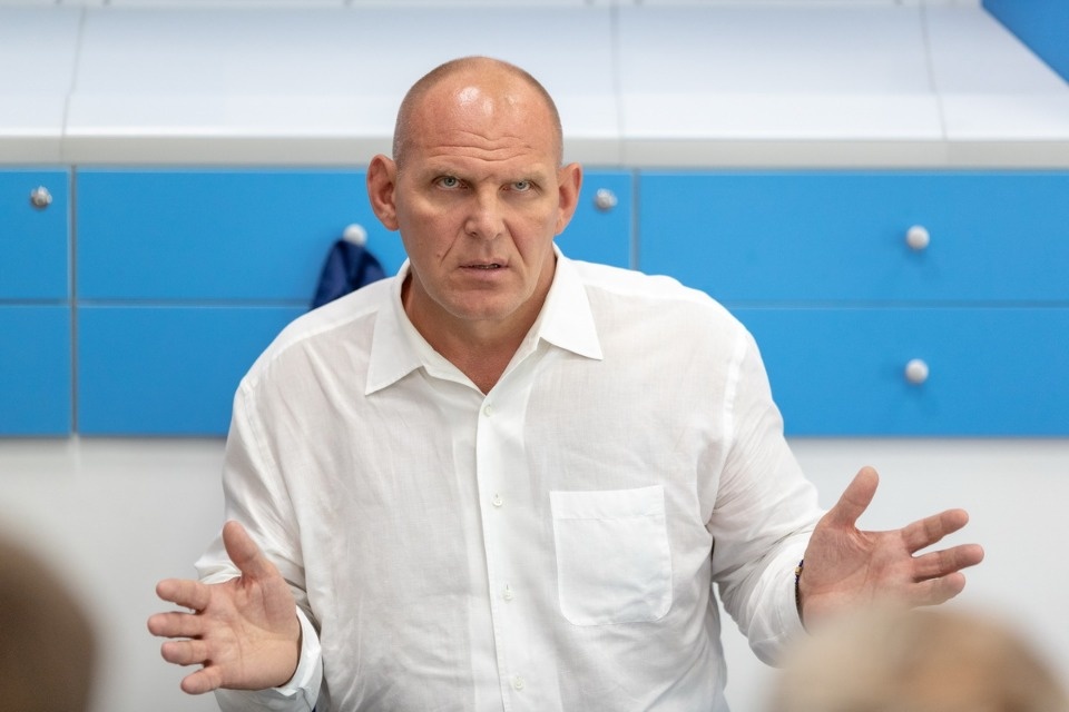 Встреча с Александром Карелиным в приемной Михаила Ведерникова