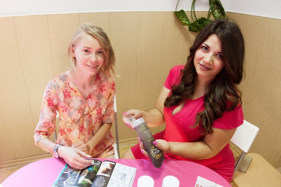 Деловая и яркая