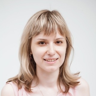 Деловая и яркая