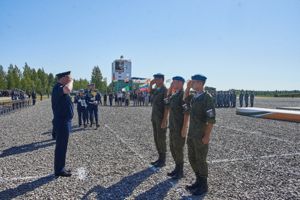Церемония закрытия Международных армейских игр на полигоне «Завеличье»