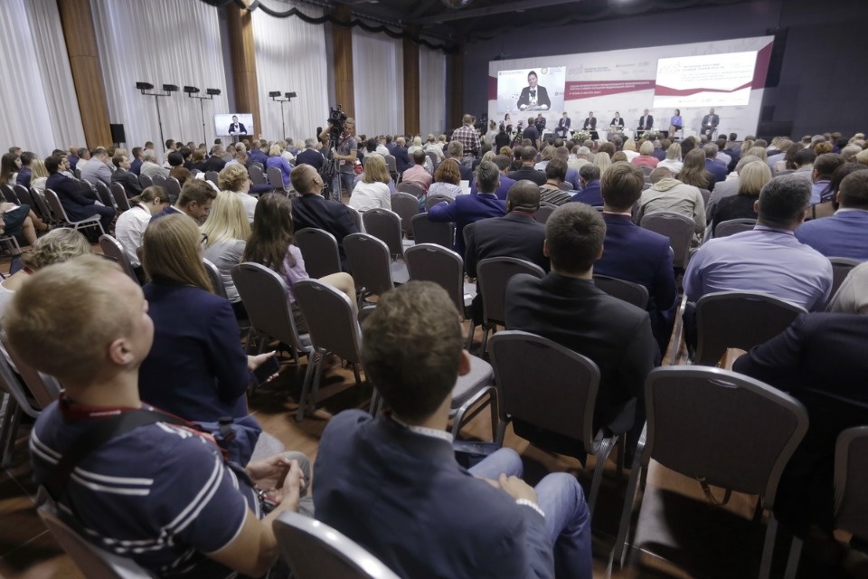 Выездная сессия Петербургского международного экономического форума в Пскове Выездная сессия Петербургского международного экономического форума в Пскове