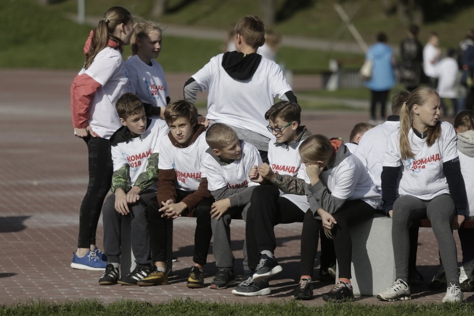 Псковичи пробежали «Золотую милю» в Финском парке Псковичи пробежали «Золотую милю» в Финском парке