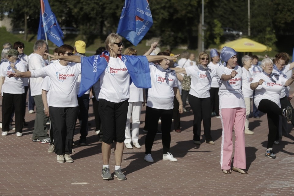 Псковичи пробежали «Золотую милю» в Финском парке Псковичи пробежали «Золотую милю» в Финском парке