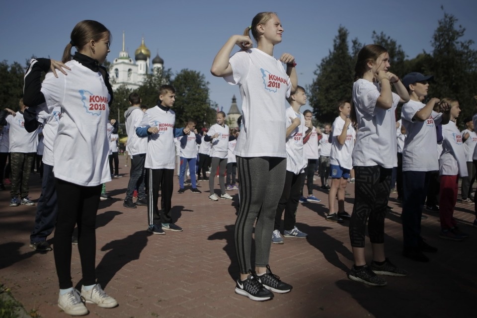 Псковичи пробежали «Золотую милю» в Финском парке Псковичи пробежали «Золотую милю» в Финском парке
