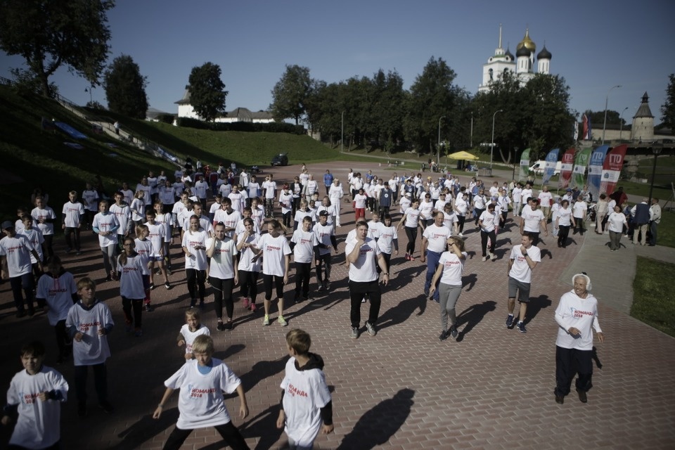Псковичи пробежали «Золотую милю» в Финском парке Псковичи пробежали «Золотую милю» в Финском парке