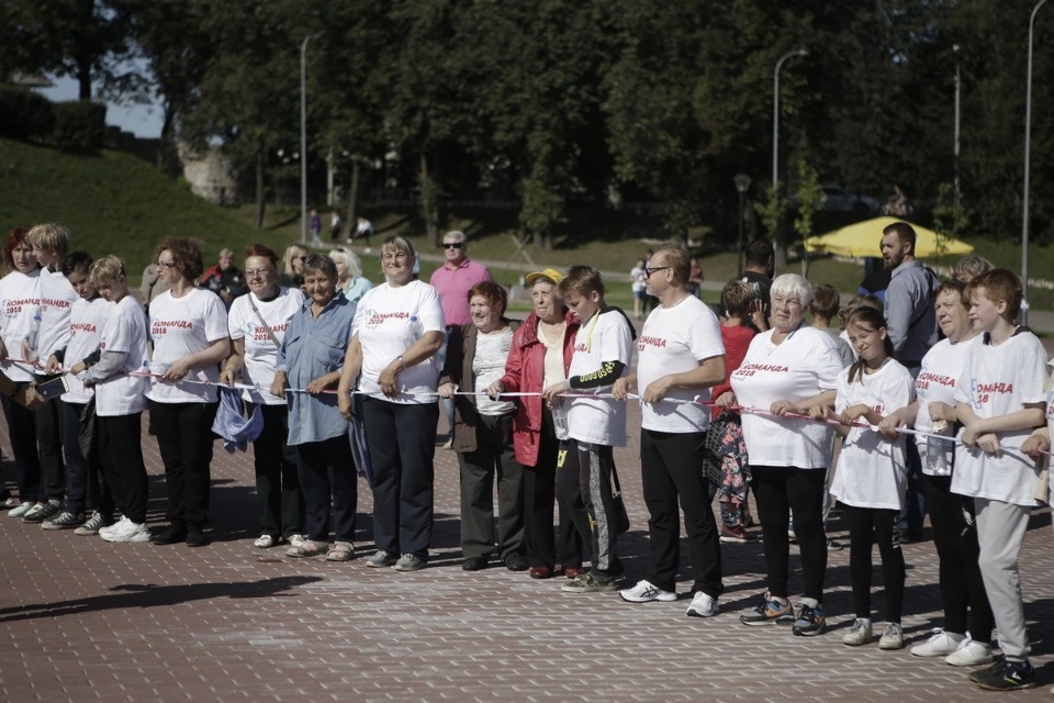 Псковичи пробежали «Золотую милю» в Финском парке Псковичи пробежали «Золотую милю» в Финском парке