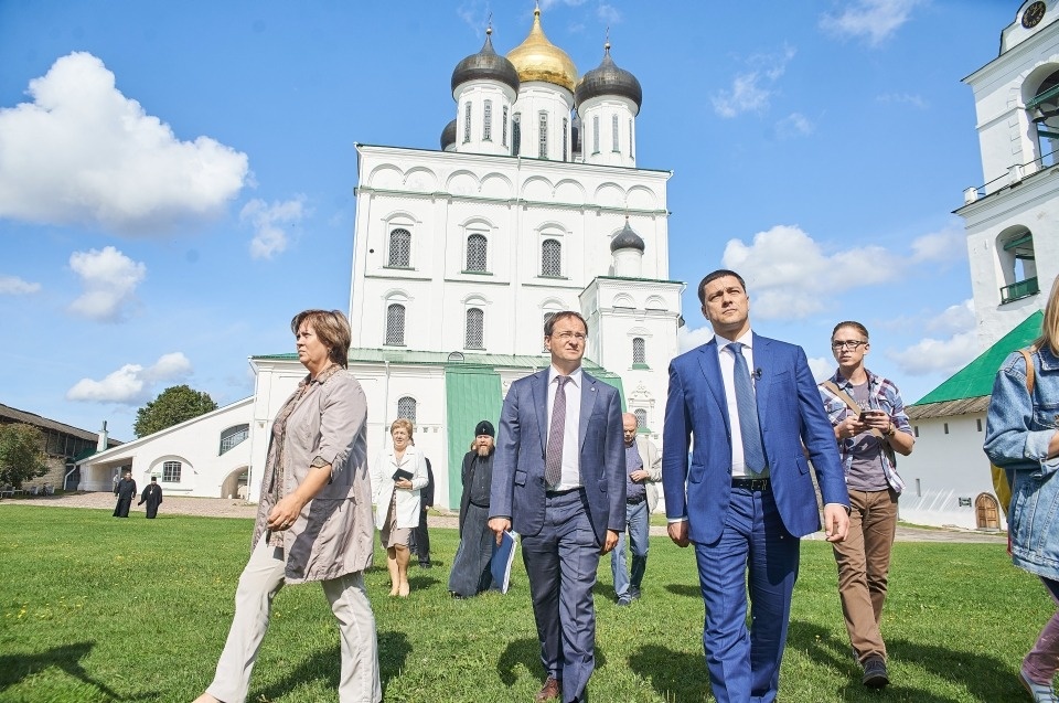 Я поведу тебя в музей