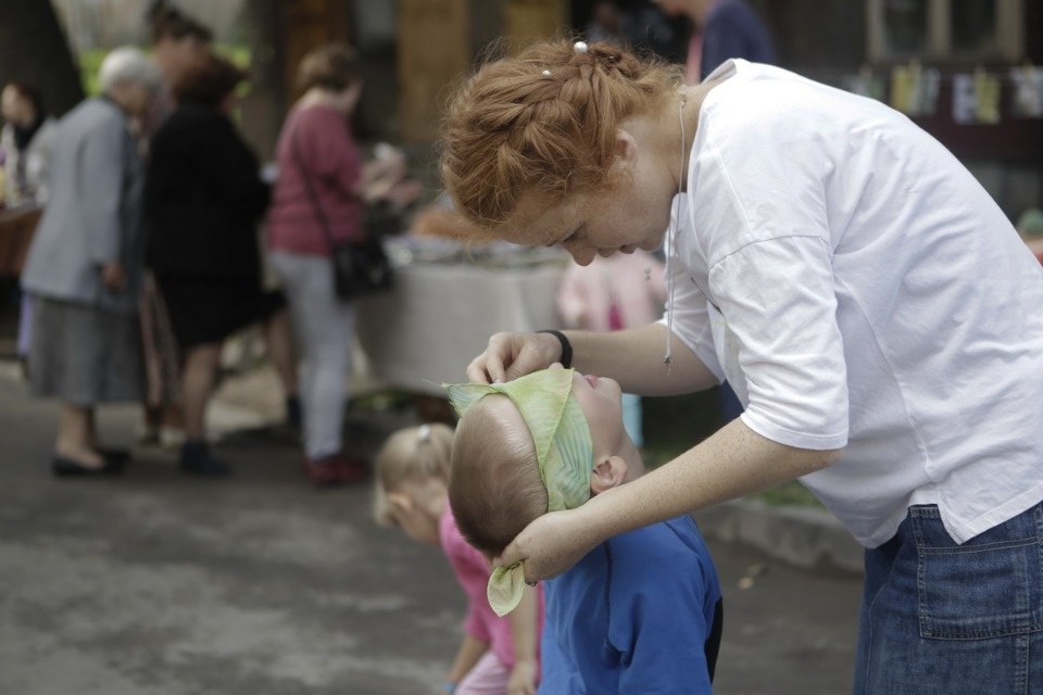 Дворовые игры и выставку о советском детстве устроили в Пскове 1 сентября