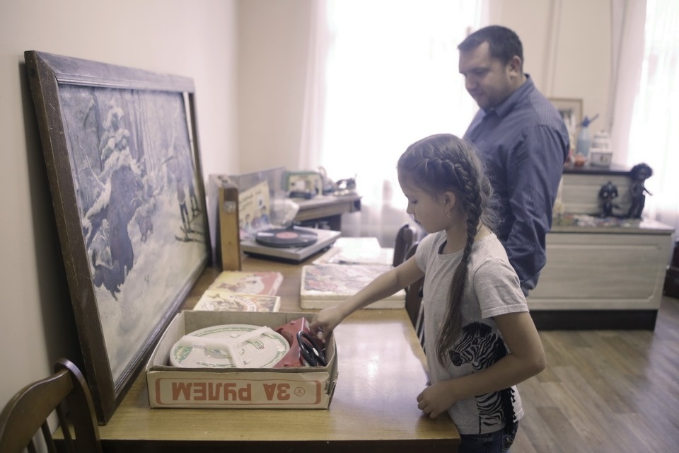 Дворовые игры и выставку о советском детстве устроили в Пскове 1 сентября