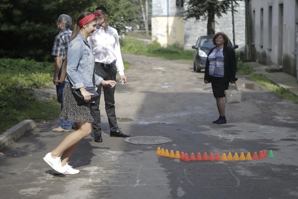 Дворовые игры и выставку о советском детстве устроили в Пскове 1 сентября