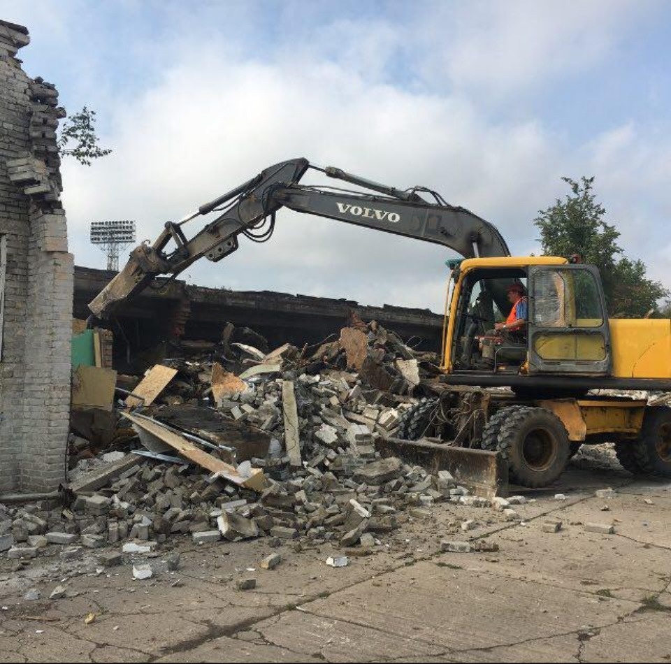 С 1 сентября доступ на псковский «Машиностроитель» закрыт для всех