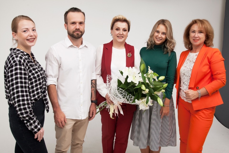 Переоденьте мою свекровь!