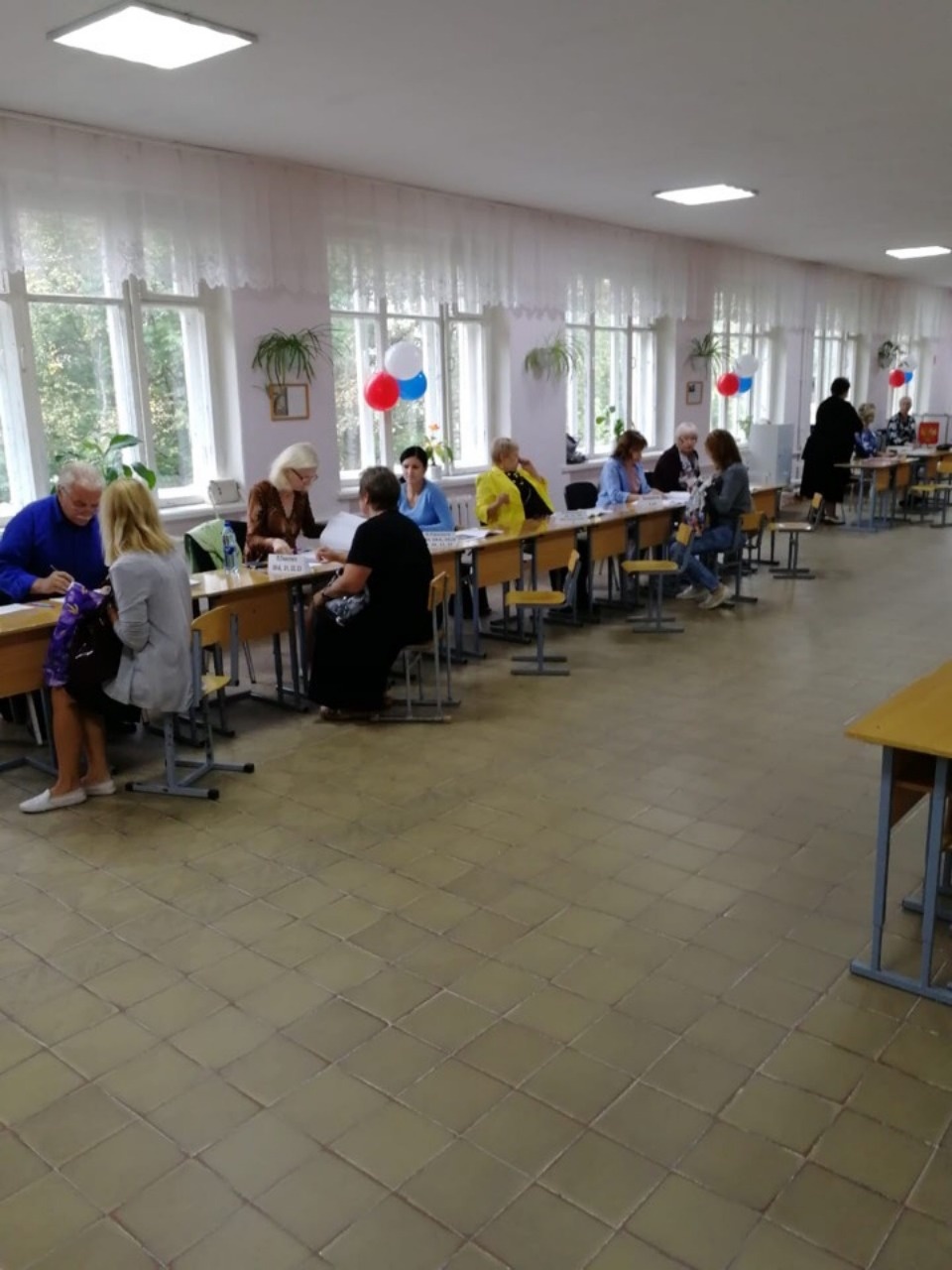 В Псковской области открылись избирательные участки